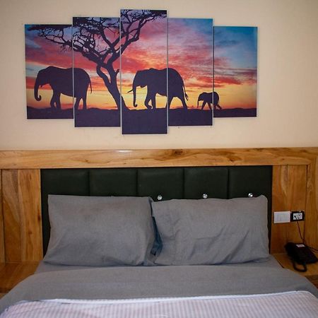 אדיס אבבה Choice Guest House 2 מראה חיצוני תמונה