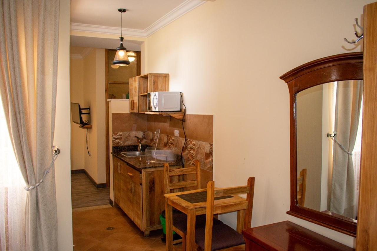 אדיס אבבה Choice Guest House 2 מראה חיצוני תמונה