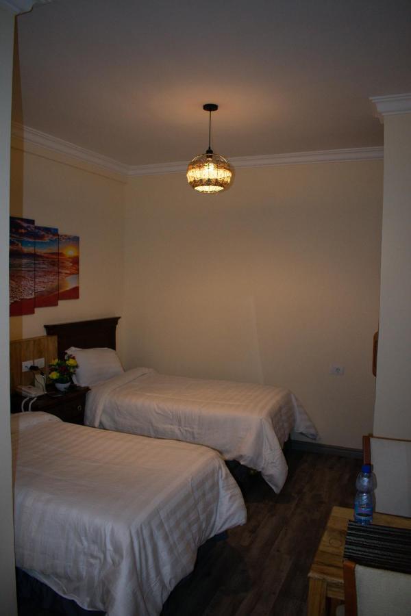 אדיס אבבה Choice Guest House 2 מראה חיצוני תמונה